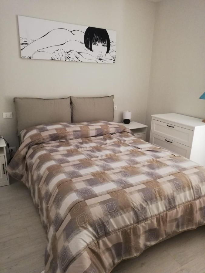 Rosso Tramonto Luxury-White- Ladispoli, Lungomare Regina Elena 58别墅 外观 照片